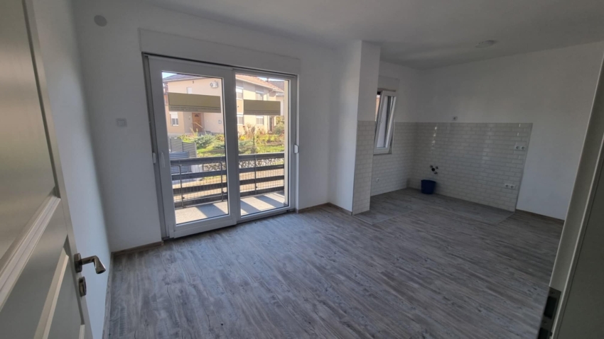 Trosoban stan površine 72 m2 u novoj gradnji! ID 3678/ZP