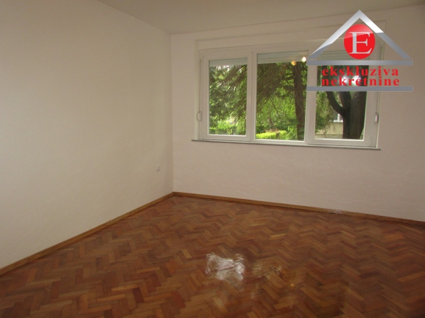 -POVOLJNO-Dvosoban stan površine 60 m2 ID 2781/NL